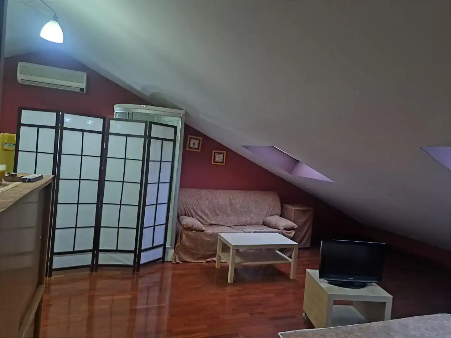 Sala d'estar de Pis per a compartir en Valdemoro amb Aire condicionat, Jardí privat i Parquet
