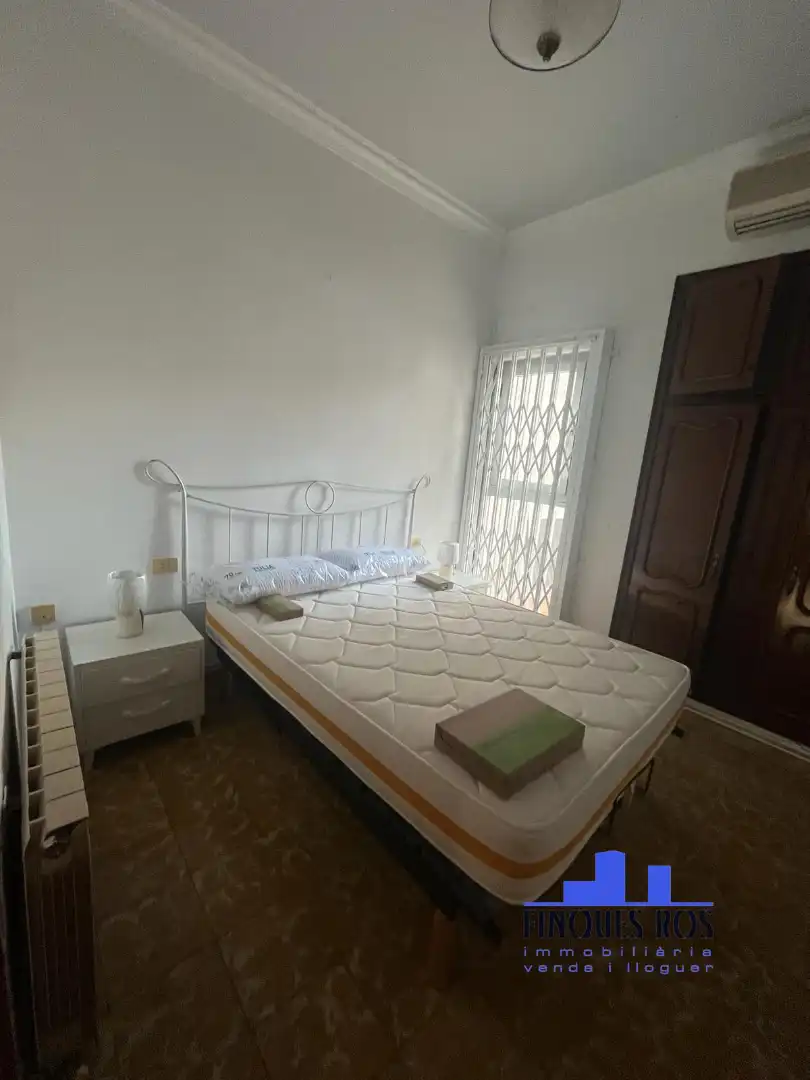 Dormitori de Casa adosada en venda en Vinaròs amb Aire condicionat, Calefacció i Jardí privat