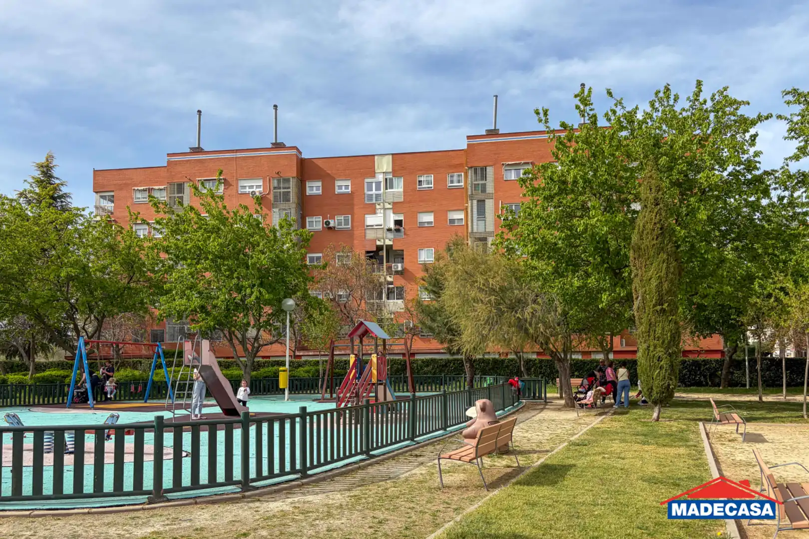 Vista exterior de Pis en venda en Alcobendas amb Aire condicionat, Calefacció i Terrassa