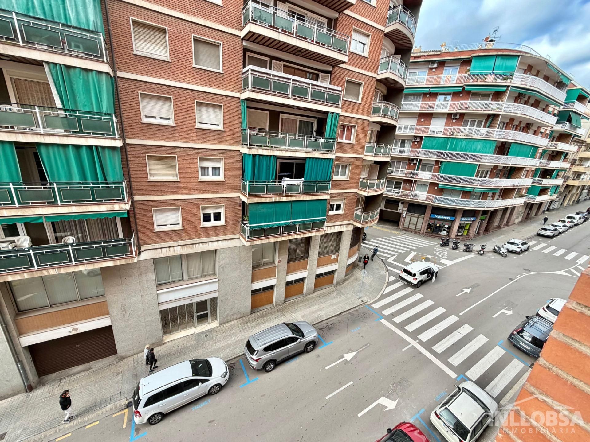 Exterior view of Flat for sale in Manresa  with Heating, Storage room and Balcony