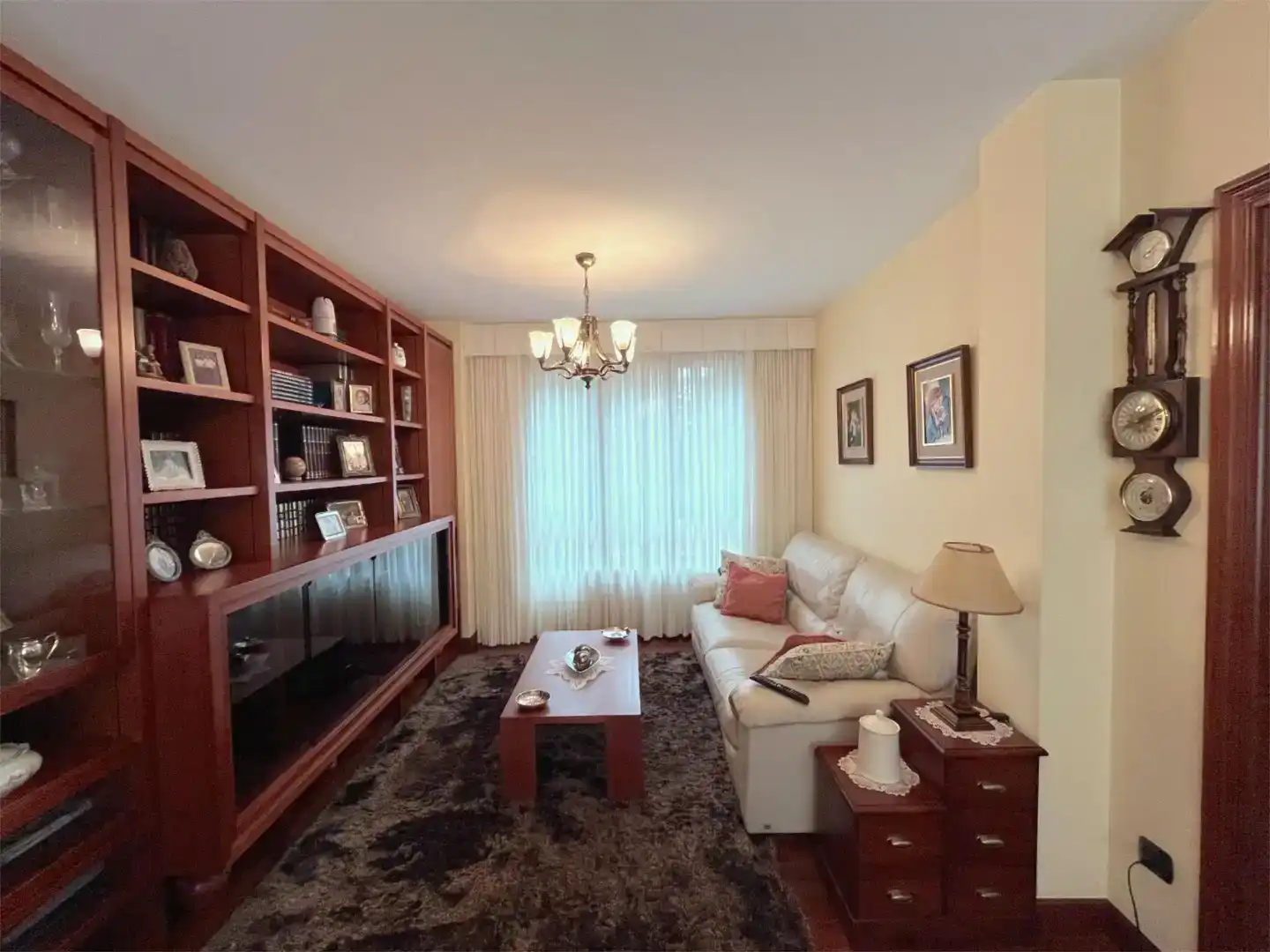 Wohnzimmer von Wohnung zum Verkauf in Basauri  mit Privatgarten, Parkett und Möbliert