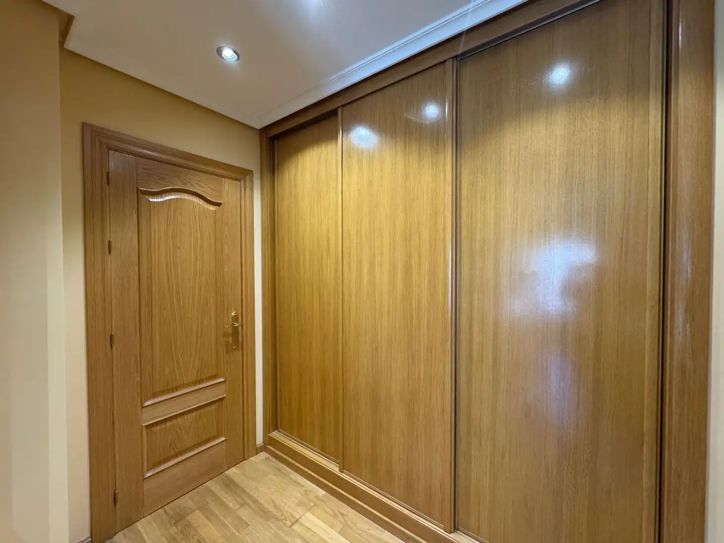 Habitación de Piso en venta en Benavente con Calefacción y Trastero