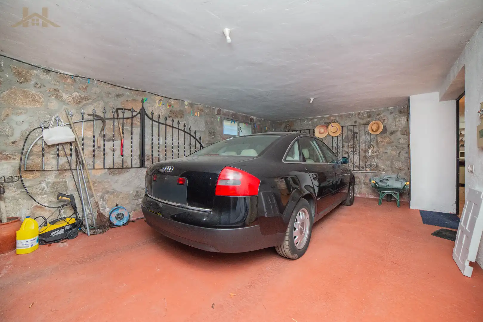 Parking de Casa o chalet en venta en Valdemorillo con Calefacción, Jardín privado y Terraza