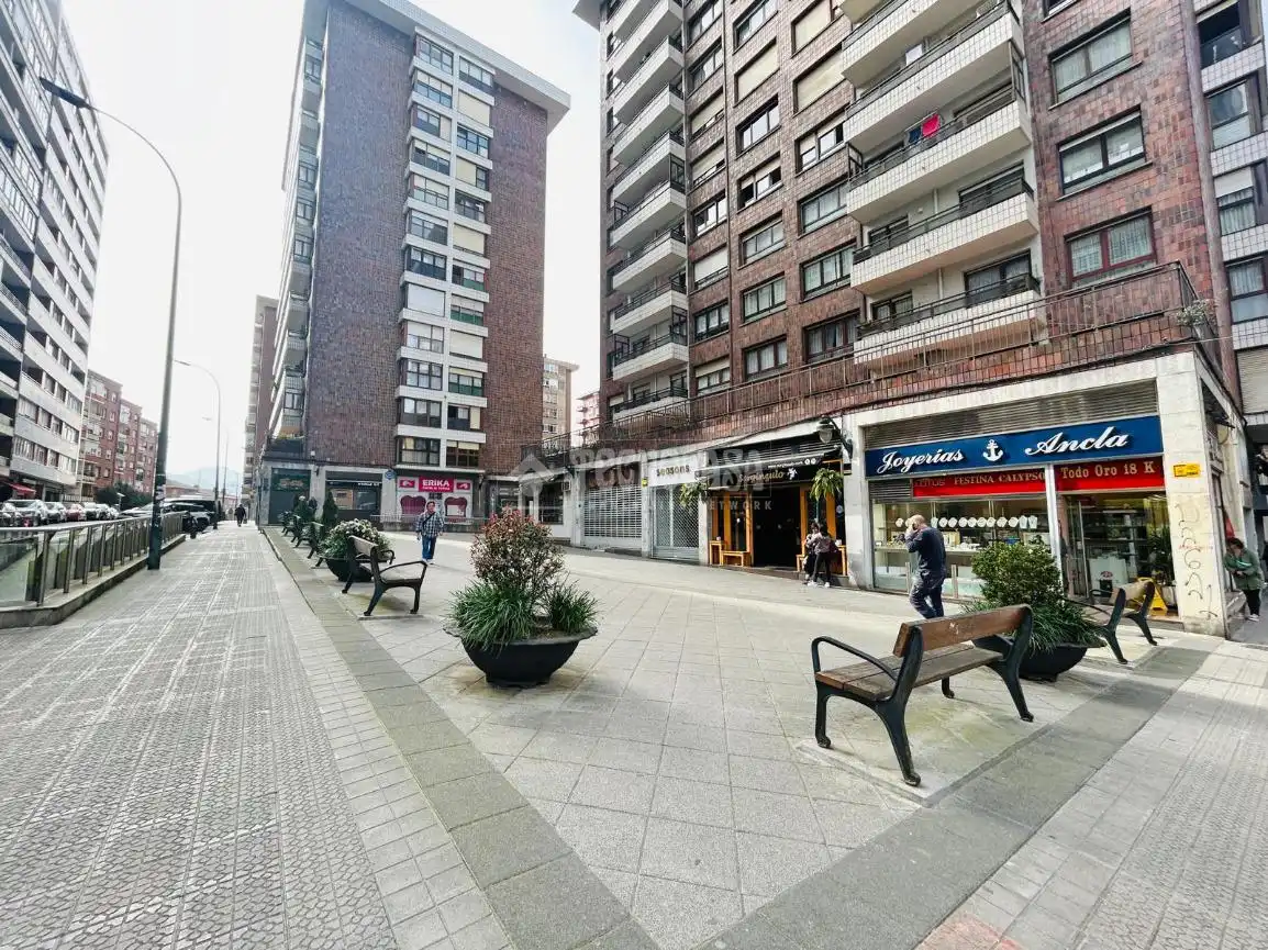 Exterior view of Flat for sale in Bilbao   with Heating and Terrace