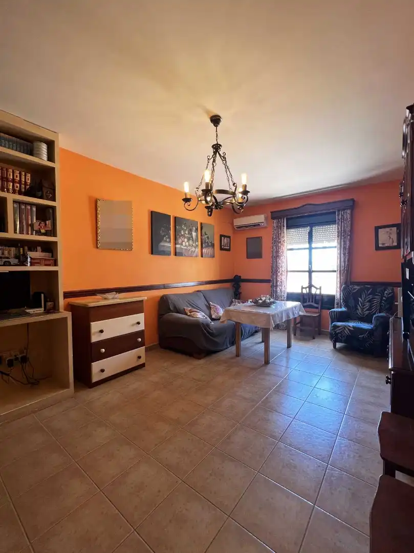 Sala de estar de Casa o chalet en venta en Aguadulce (Sevilla) con Trastero y Piscina