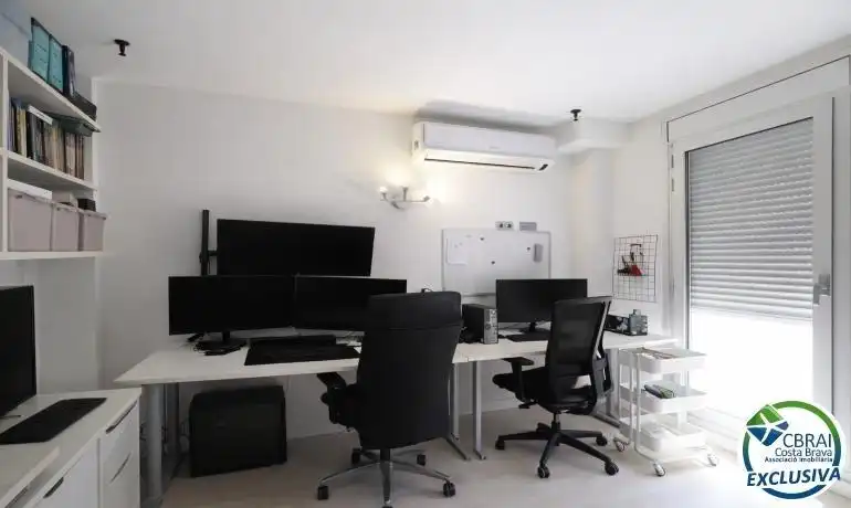 Apartament en venda en Roses amb Aire condicionat, Calefacció i Terrassa