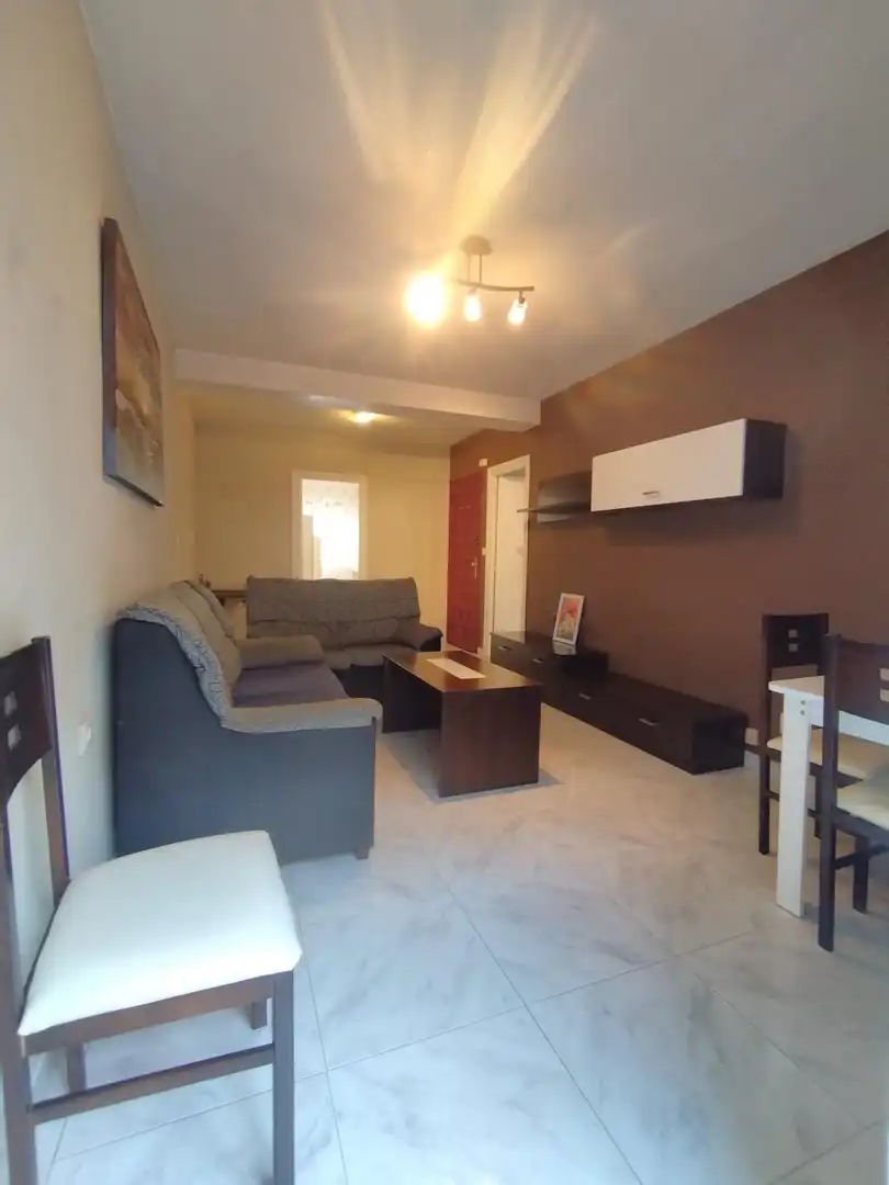Appartamento con terrazza in affitto a Centro, imagen 6