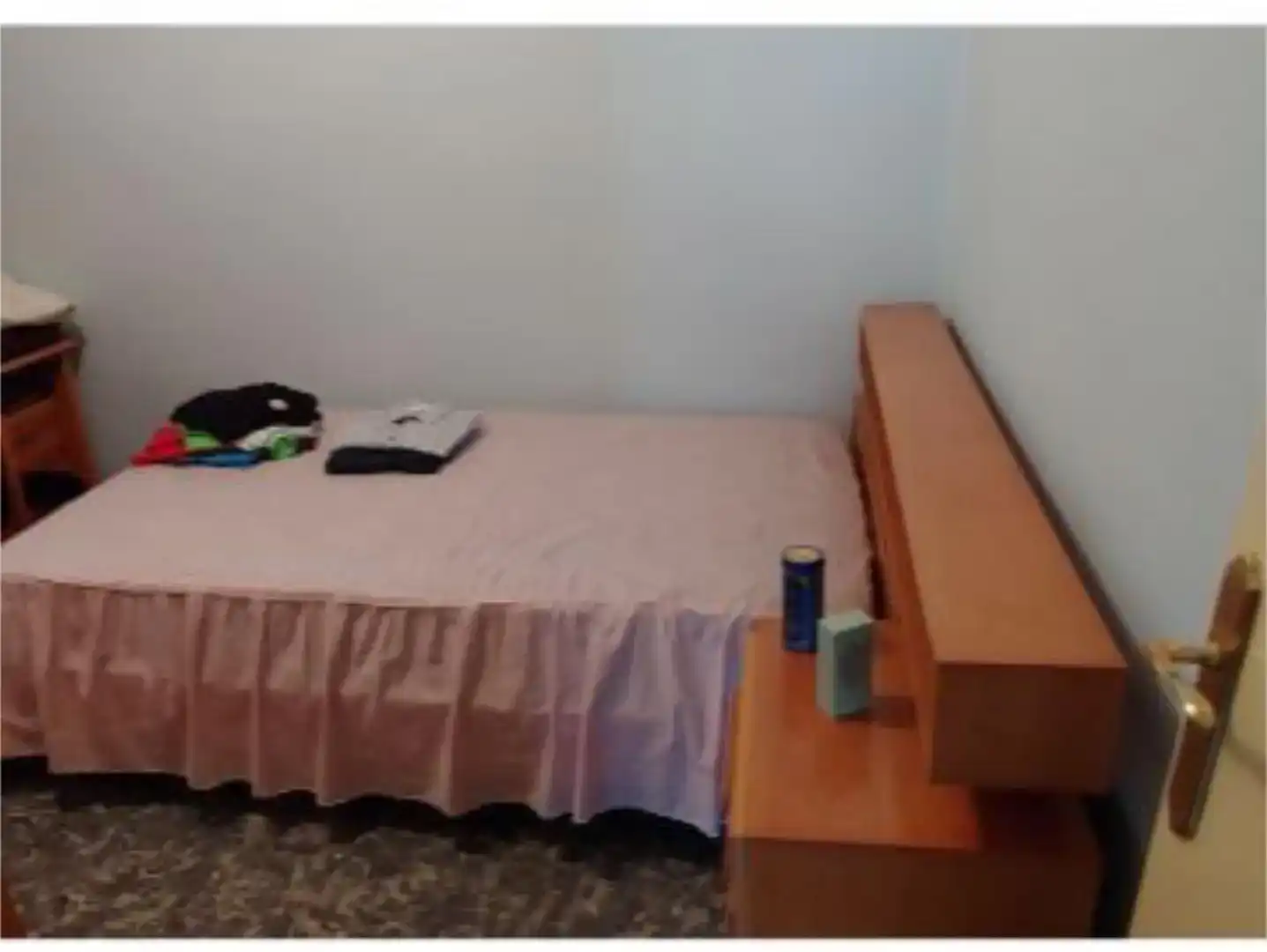 Habitación de Piso en venta en Carracedelo con Jardín privado, Amueblado y Balcón