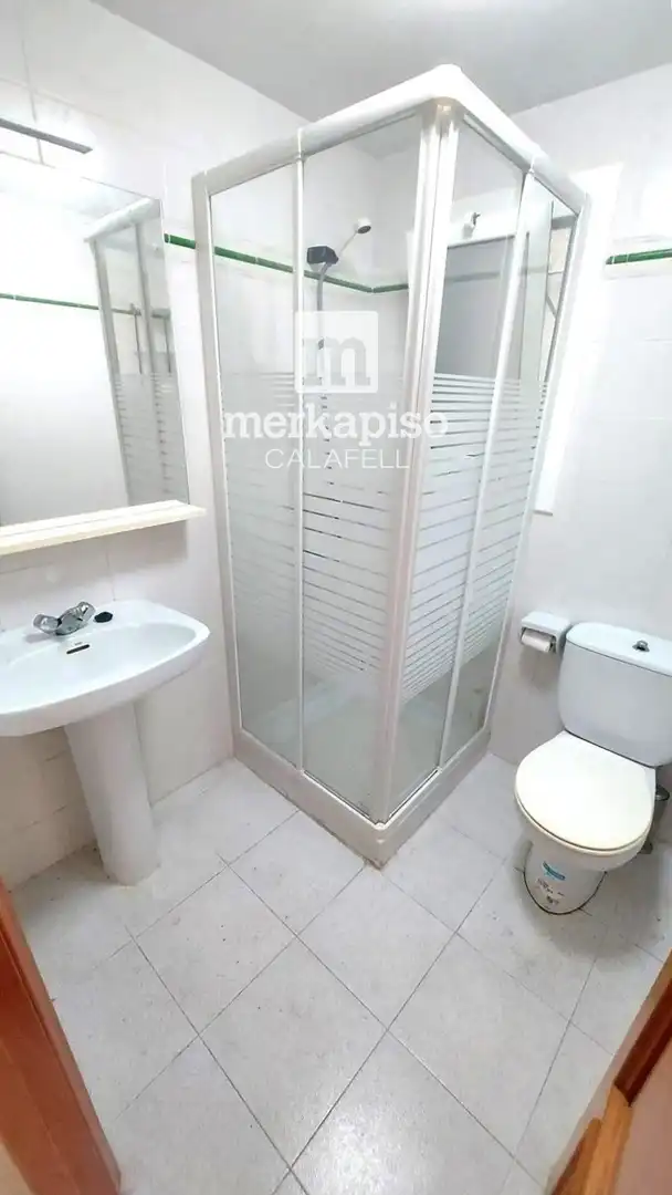 Bathroom of Flat for sale in Calafell  with Terrace and Storage room