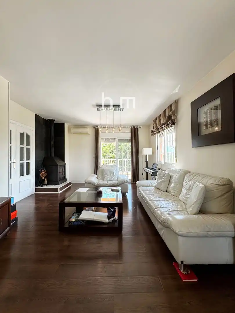Living room of Houses for sale in Murcia  with Air Conditioner, Parquet flooring and Storage room