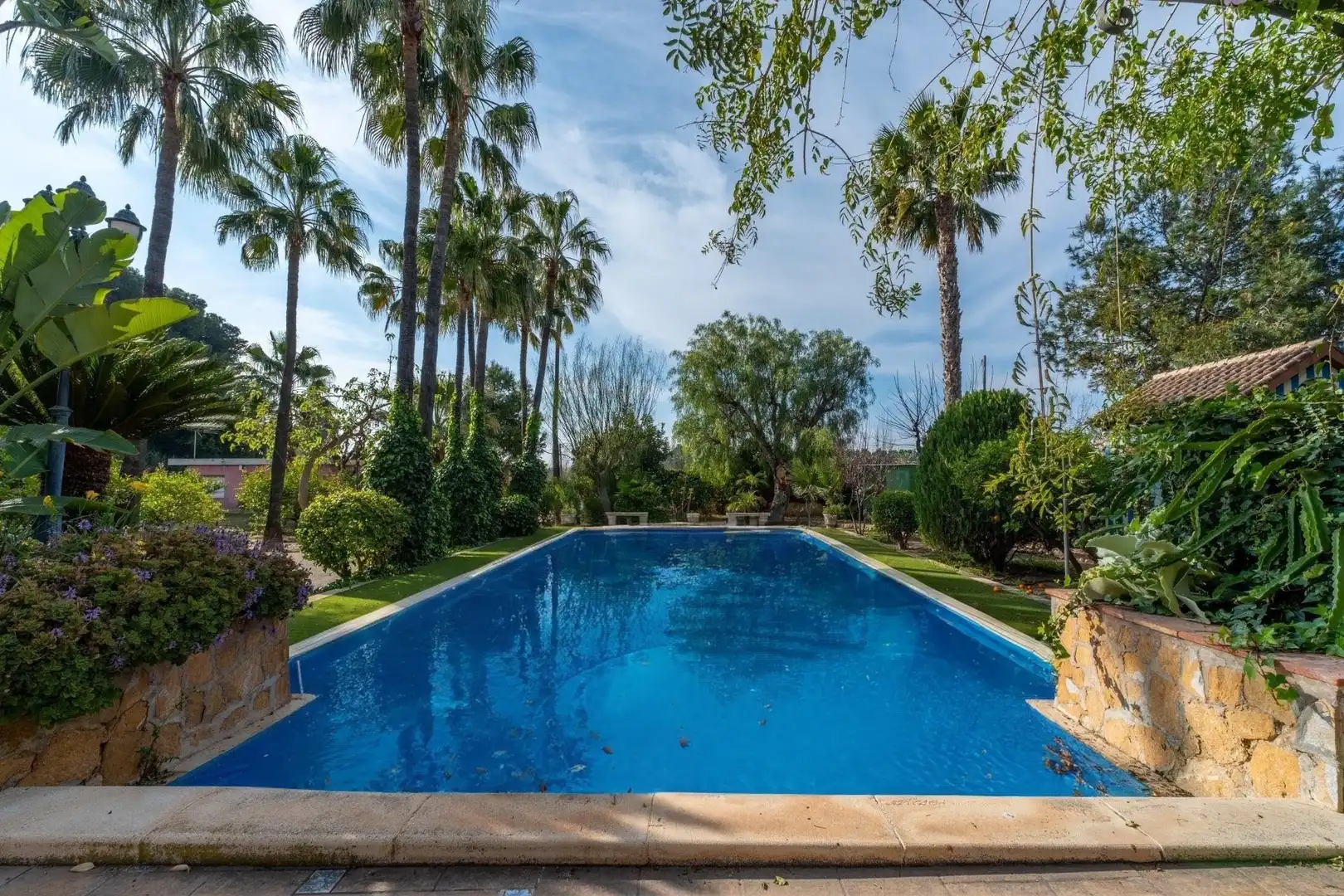 Swimming pool of Houses for sale in Elche / Elx  with Air Conditioner, Heating and Private garden