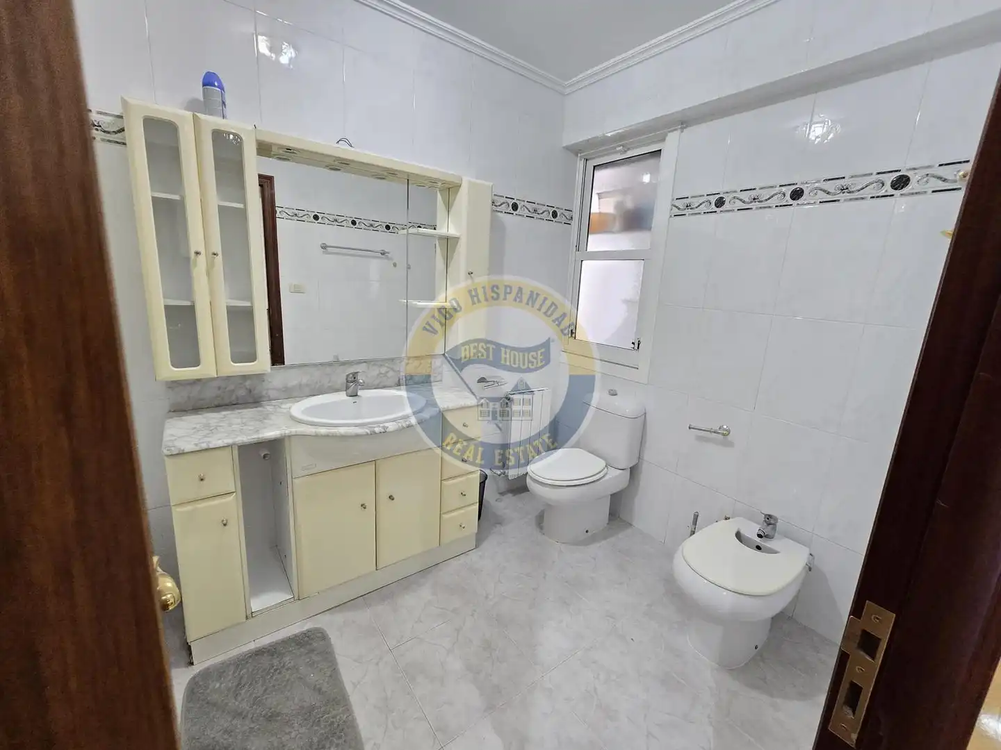 Baño de Piso de alquiler en Vigo  con Calefacción
