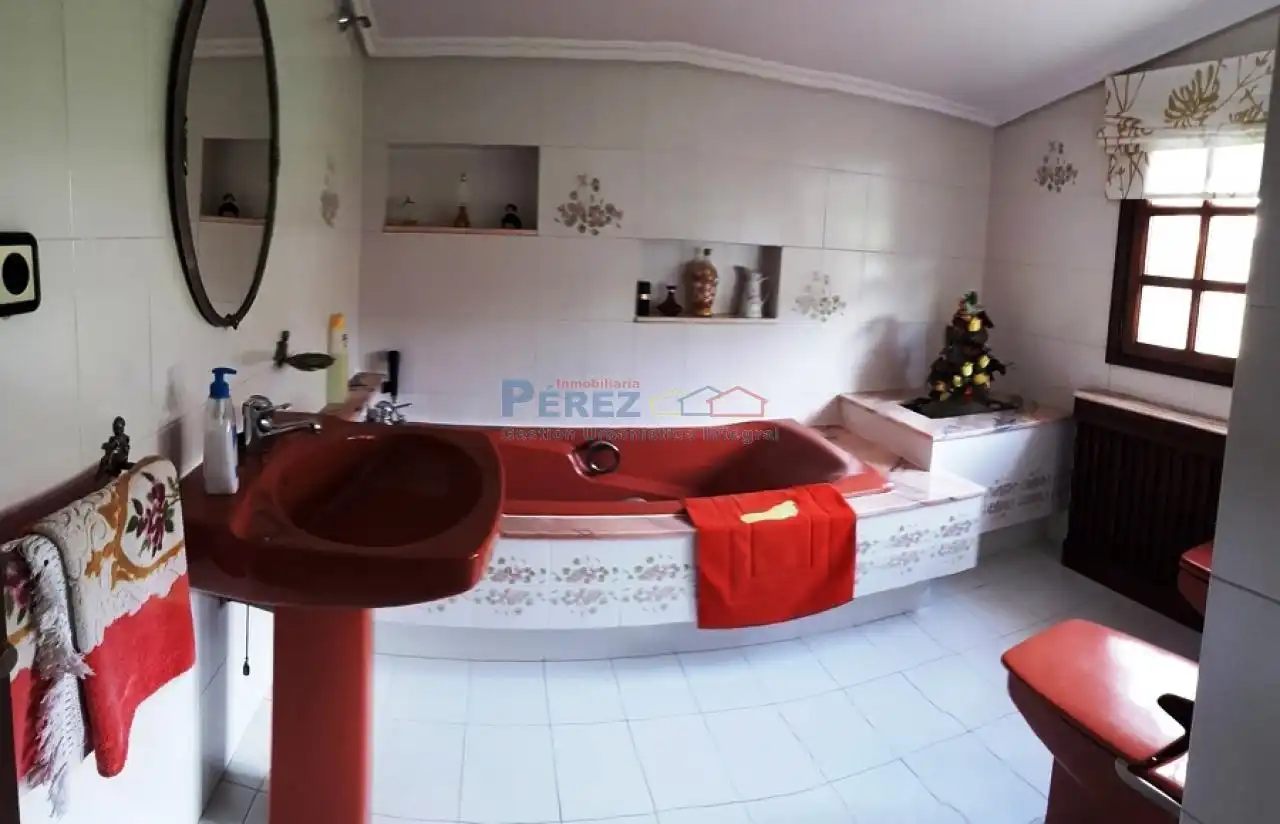 Baño de Casa o chalet en venta en Fene con Calefacción, Jardín privado y Amueblado