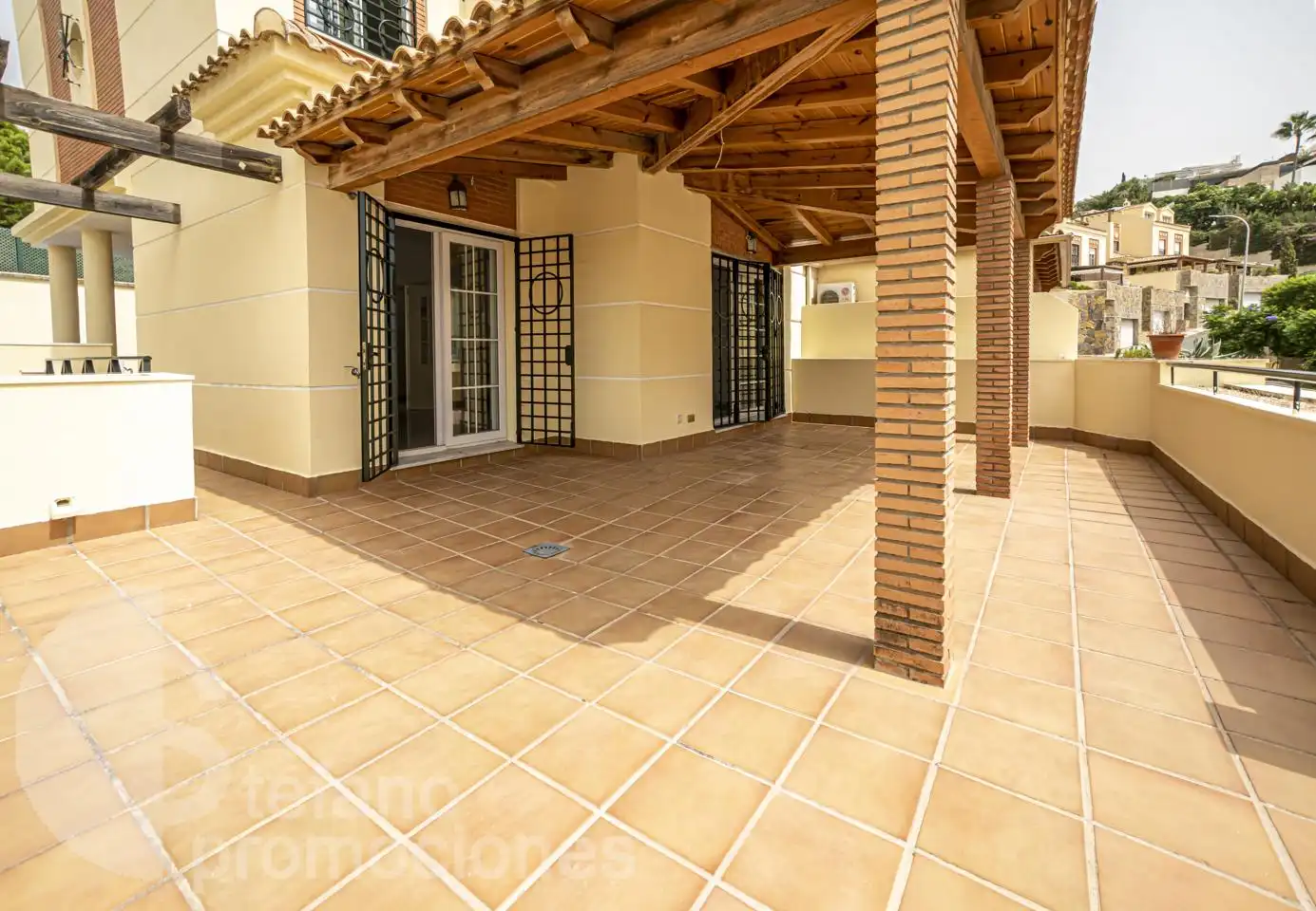 Terraza de Casa adosada en venta en Málaga con Aire acondicionado, Calefacción y Jardín privado