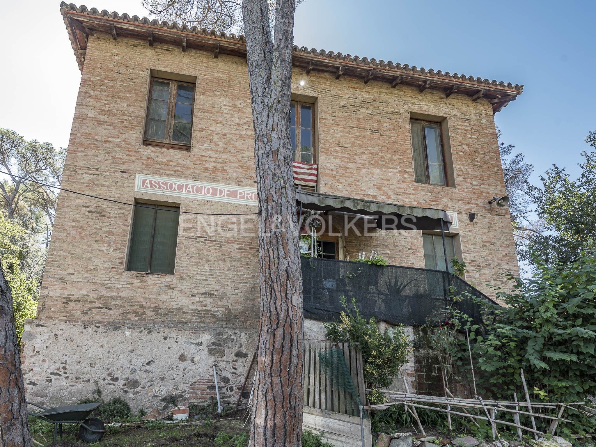 Vista exterior de Finca rústica en venta en Sant Cugat del Vallès con Calefacción y Jardín privado