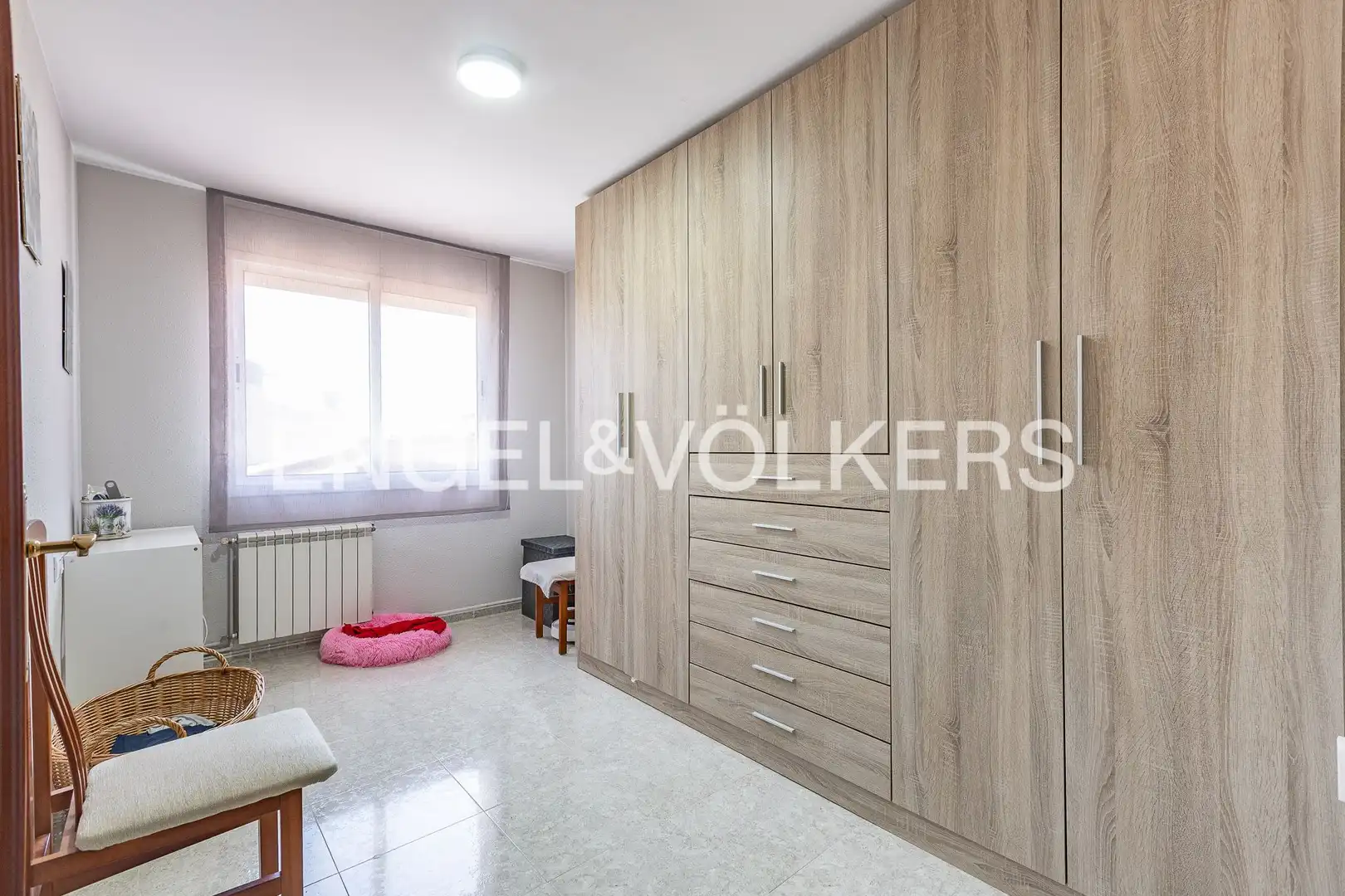 Bedroom of Detached homes for sale in Rubí  with Air Conditioner, Heating and Parquet flooring