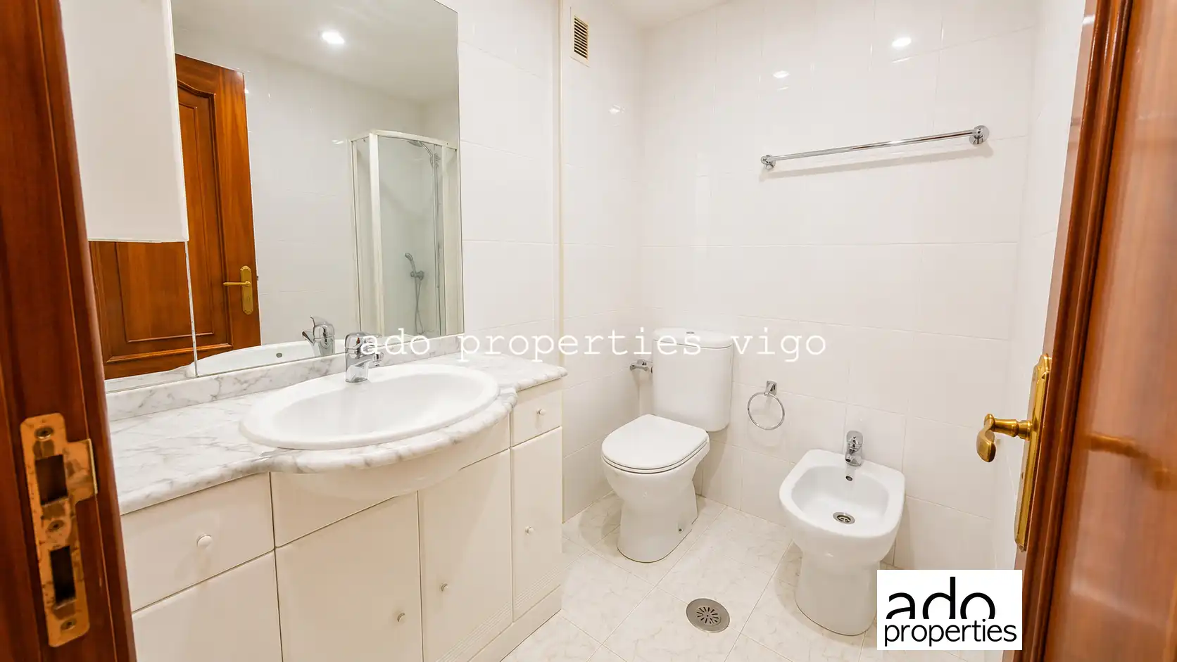 Habitación de Piso en venta en Redondela con Calefacción, Trastero y Amueblado