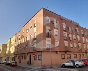 Exterior view of Duplex for sale in Badajoz Capital  with Terrace and Balcony