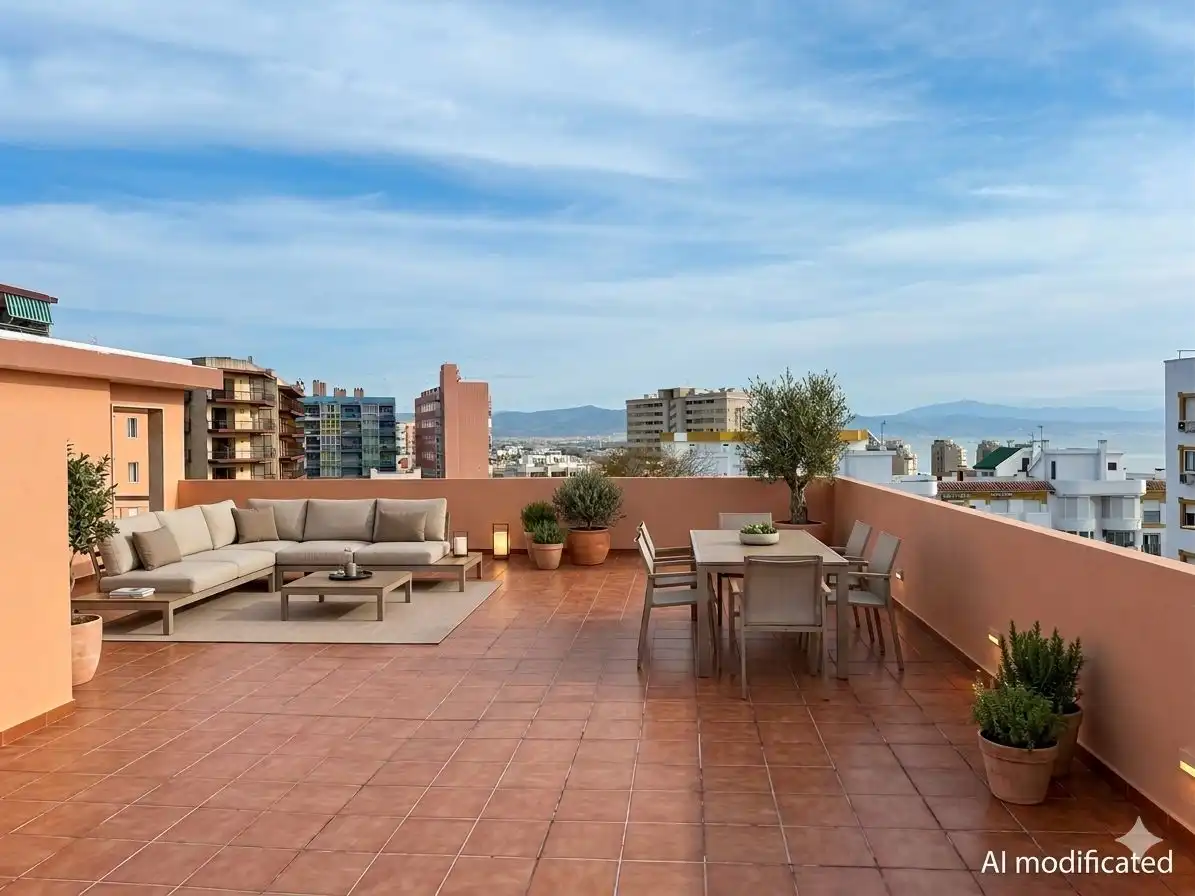 Terraza de Ático en venta en Torremolinos con Aire acondicionado, Calefacción y Terraza