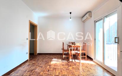 Flat for sale in  Barcelona Capital  with Air Conditioner and Balcony