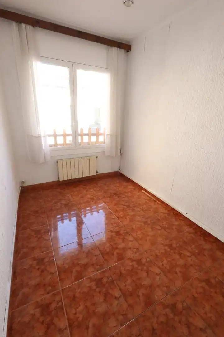 Habitación de Casa o chalet en venta en Barcelona con Calefacción, Terraza y Trastero