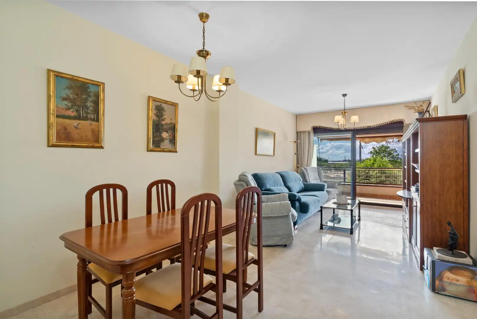 Dining room of Flat for sale in Granada  with Air Conditioner, Heating and Terrace