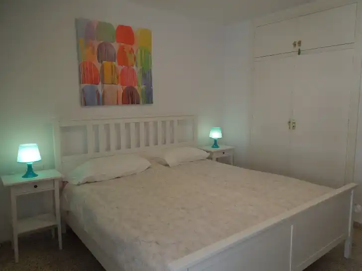 Dormitori de Pis en venda en Torrox amb Aire condicionat, Moblat i Rentadora