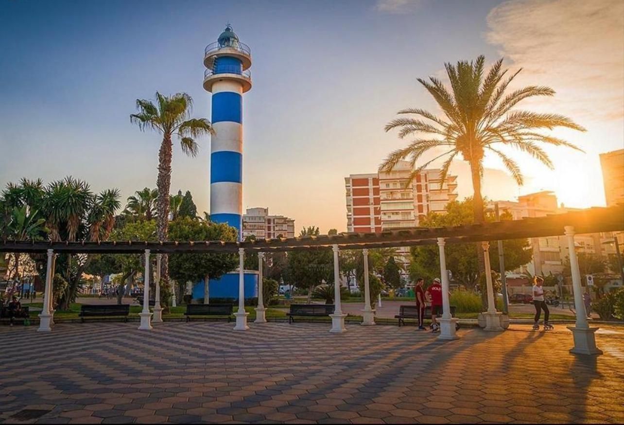 Vista exterior de Apartament en venda en Vélez-Málaga amb Aire condicionat i Moblat
