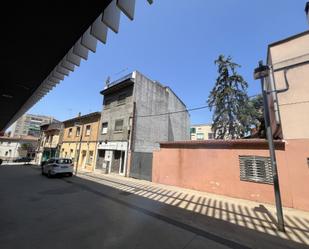 Vista exterior de Edifici en venda en Mollet del Vallès