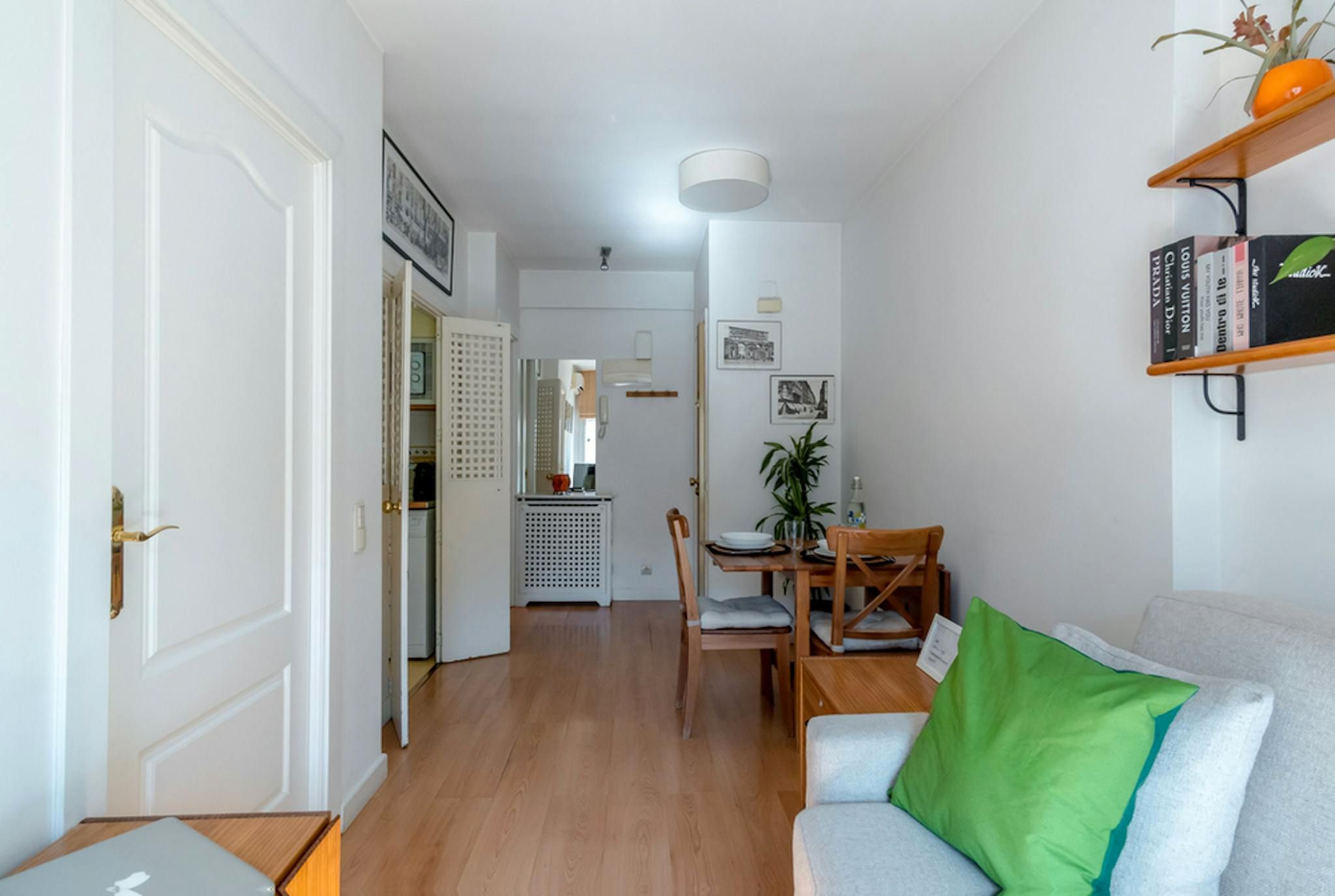 Flat to rent in  Madrid Capital  with Air Conditioner, Heating and Furnished