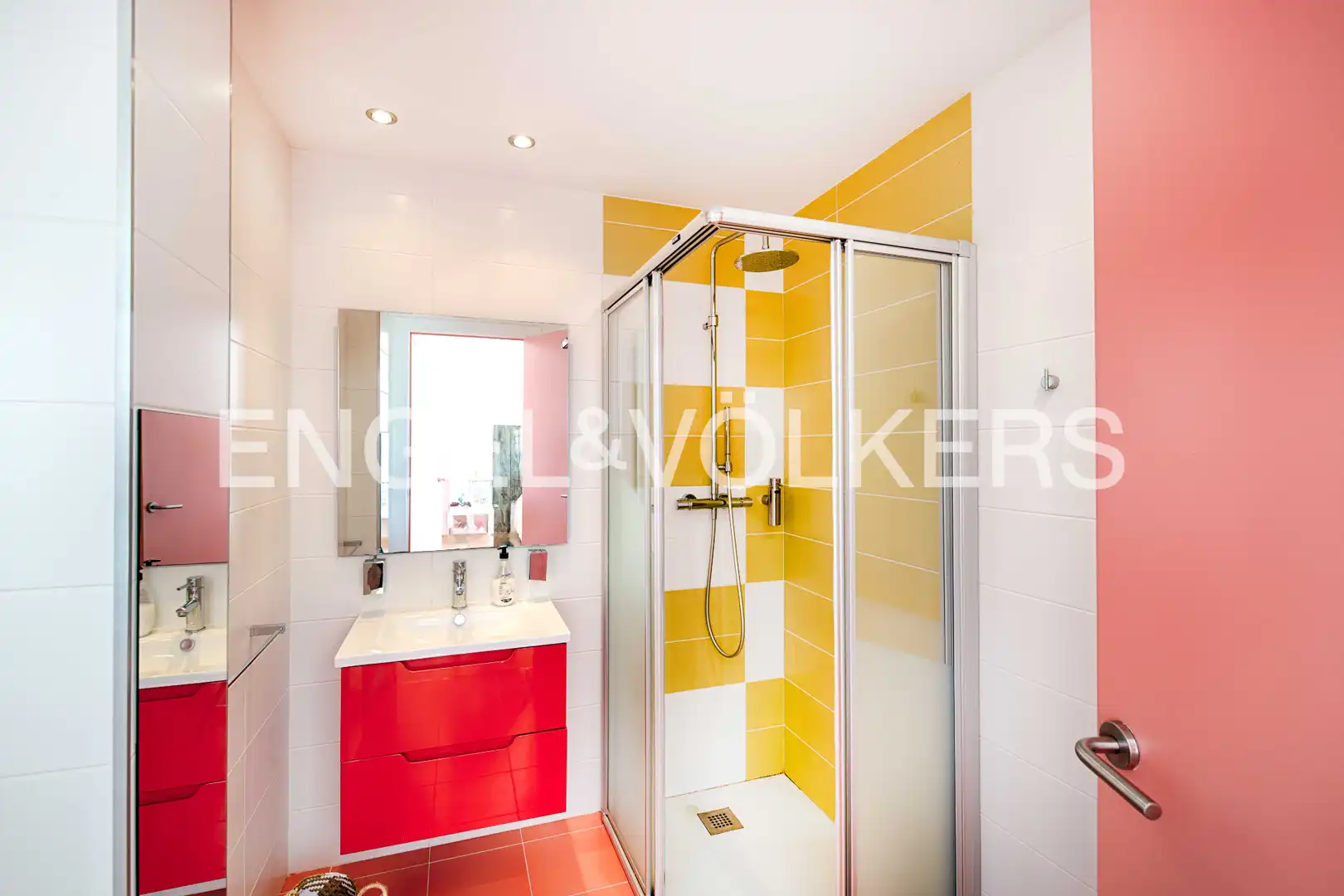 Haus mit Pool zum Verkauf in Carrer Holanda, imagen 50