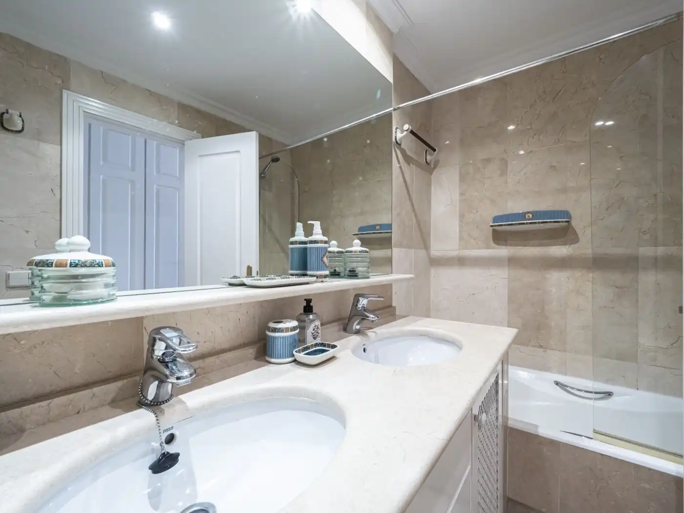 Apartament amb jardí en venda a Nueva Andalucía, imagen 13