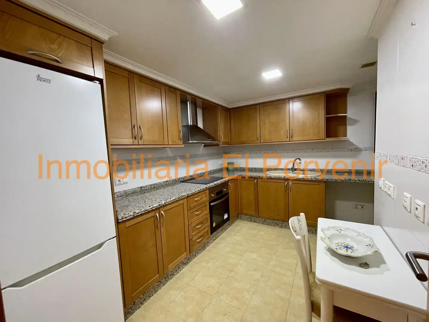 Kitchen of Flat for rent in Torrent  with Air Conditioner, Storage room and Balcony