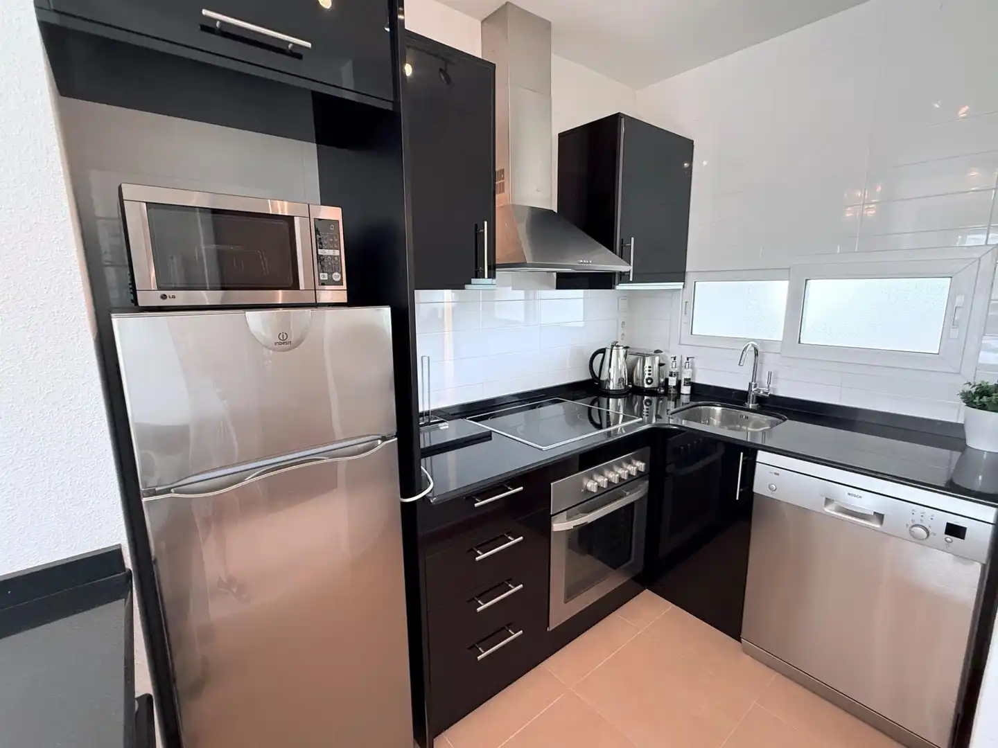 Apartament amb piscina en venda a BULEVAR CENTRAL CAÑADAS, imagen 5