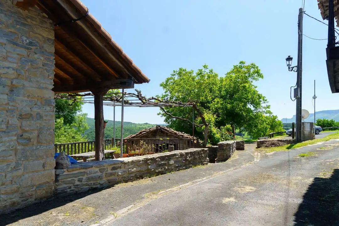 Casa o chalet en venta en Ayala / Aiara con Aire acondicionado, Calefacción y Jardín privado