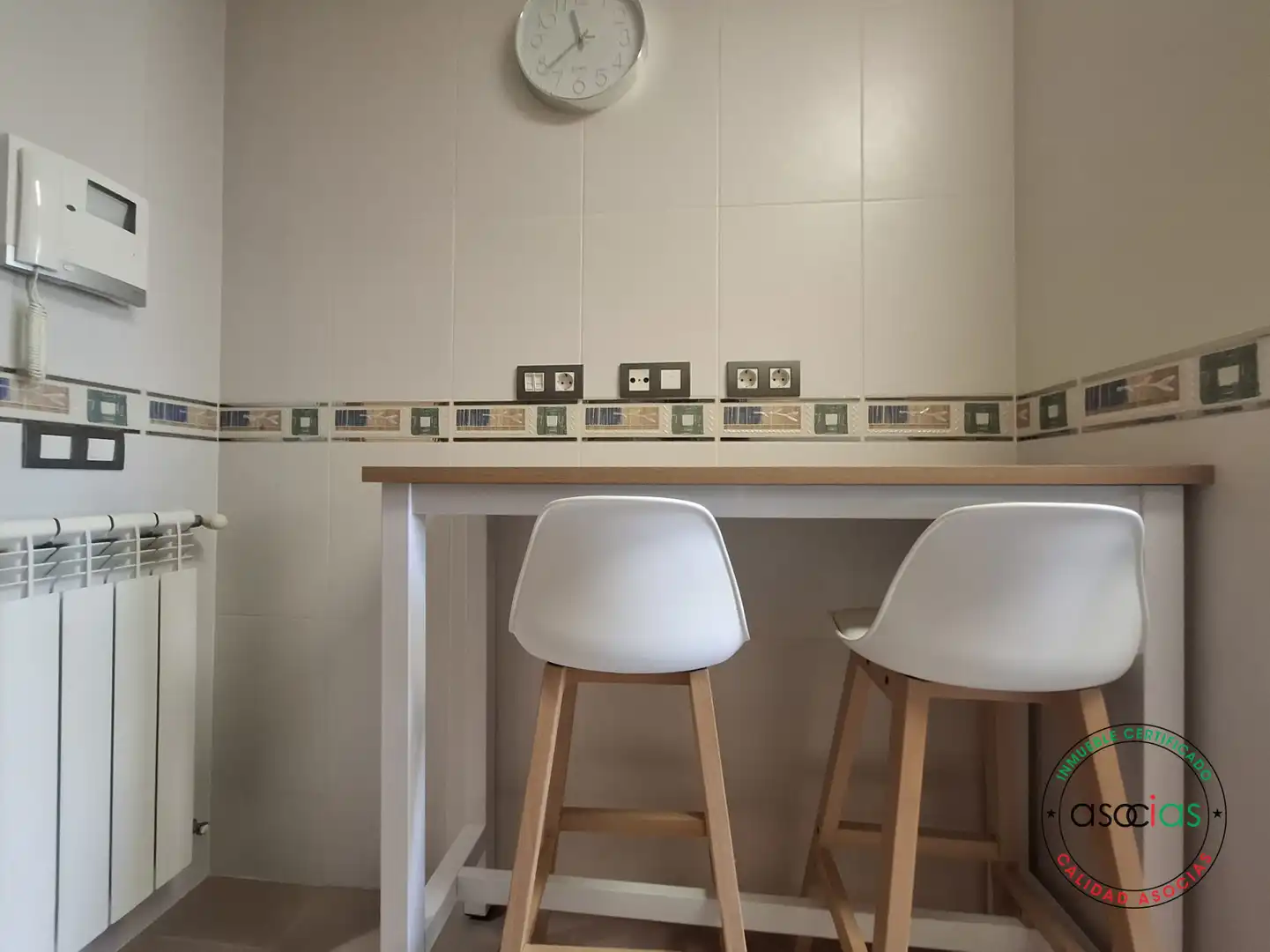 Cocina de Piso en venta en Gijón  con Calefacción y Trastero