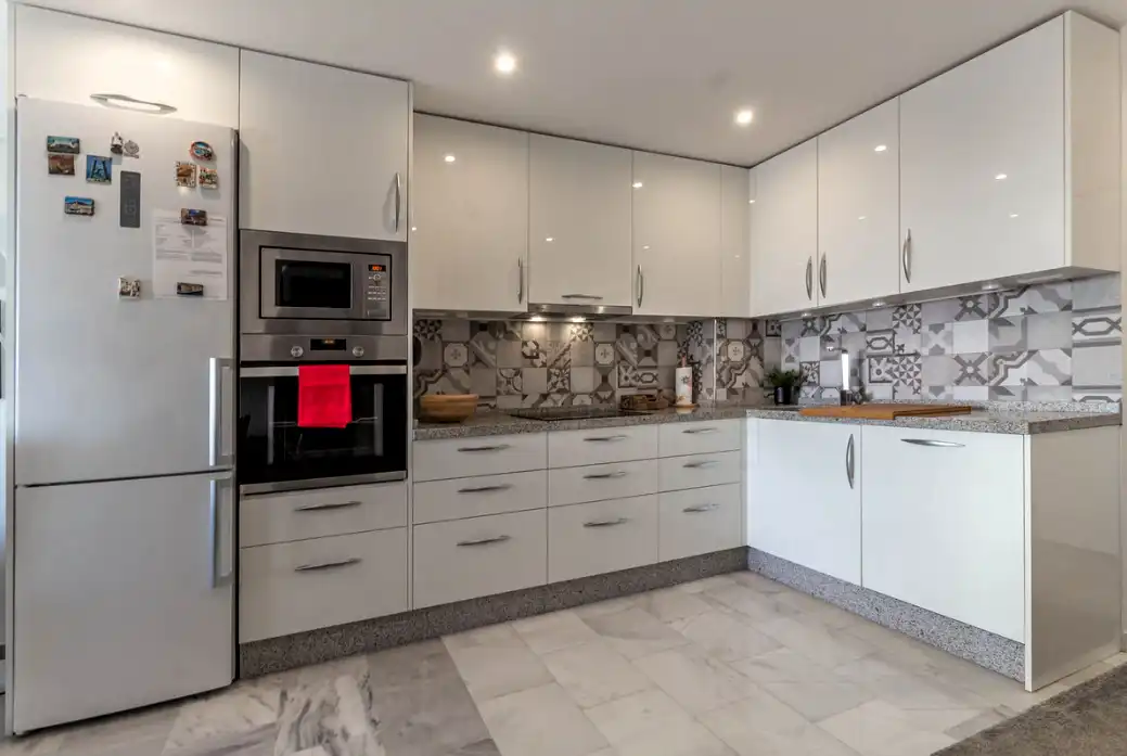 Cuina de Apartament en venda en Mijas amb Aire condicionat, Terrassa i Moblat