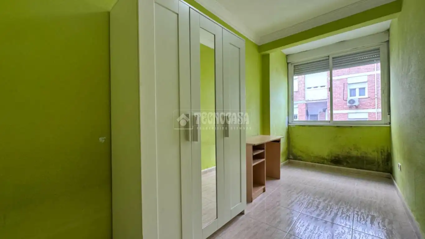 Habitación de Piso en venta en Madrid con Aire acondicionado