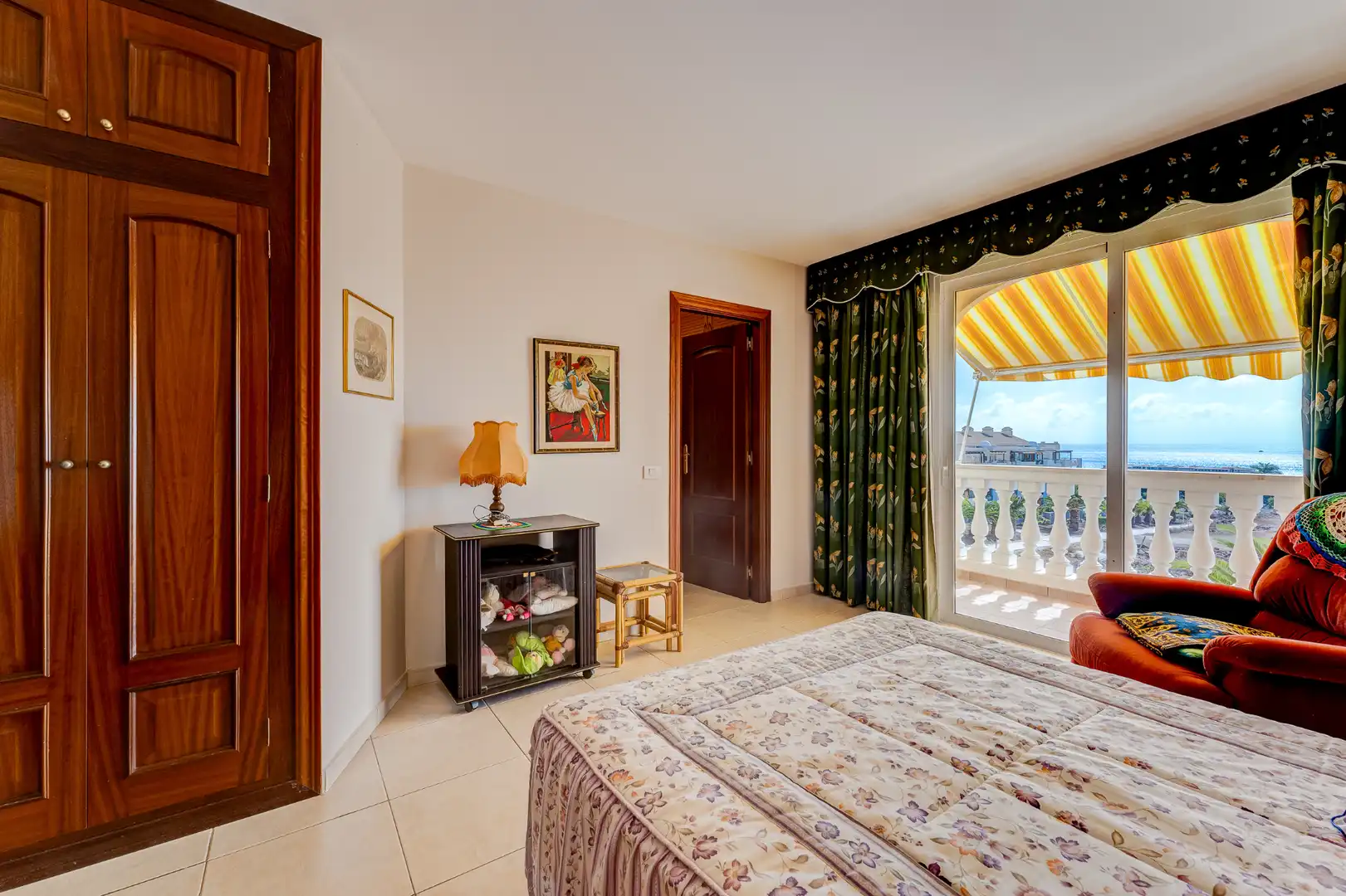 Apartament amb terrassa en venda a Calle Falúa 45, imagen 7