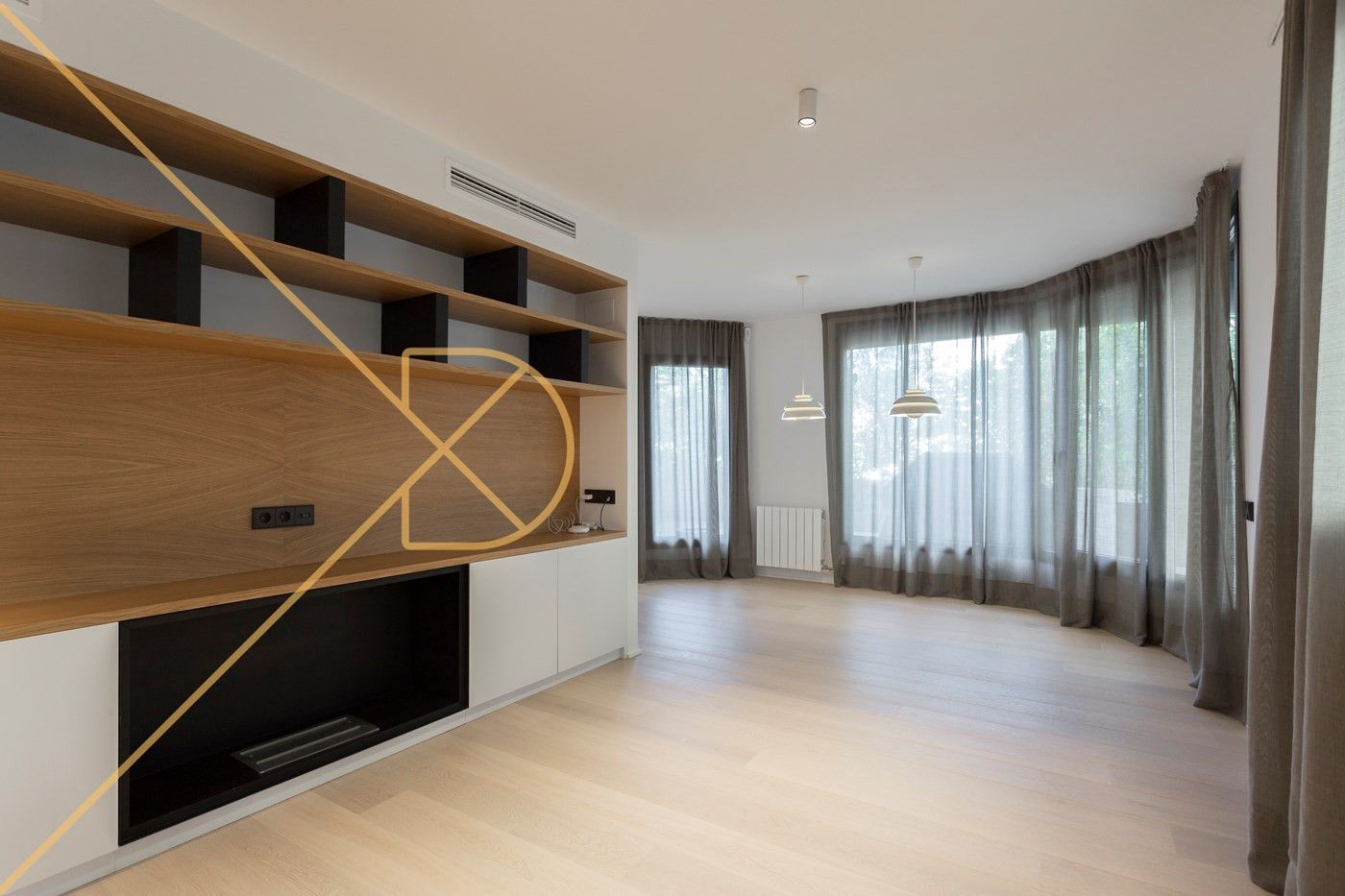 Sala d'estar de Casa o xalet en venda en  Barcelona Capital amb Aire condicionat, Calefacció i Parquet