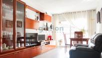 Living room of Flat for sale in Girona Capital  with Air Conditioner, Heating and Terrace