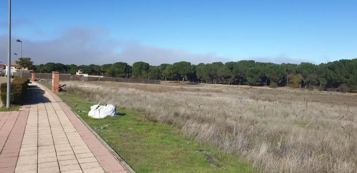 Terreni e lotti in vendita a Aldeamayor de San Martín, imagen 25