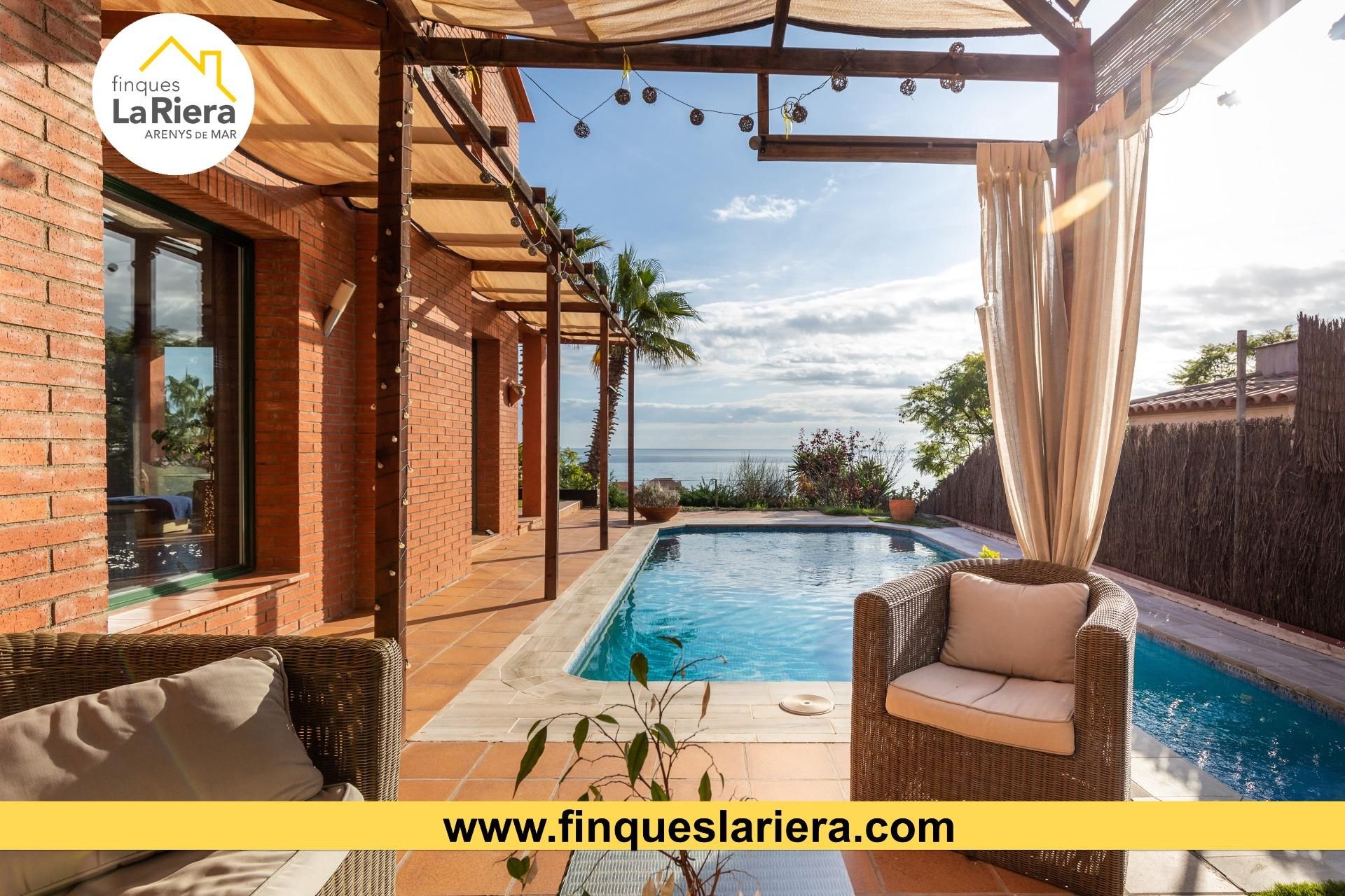 Terrassa de Casa o xalet en venda en Canet de Mar amb Aire condicionat, Calefacció i Jardí privat