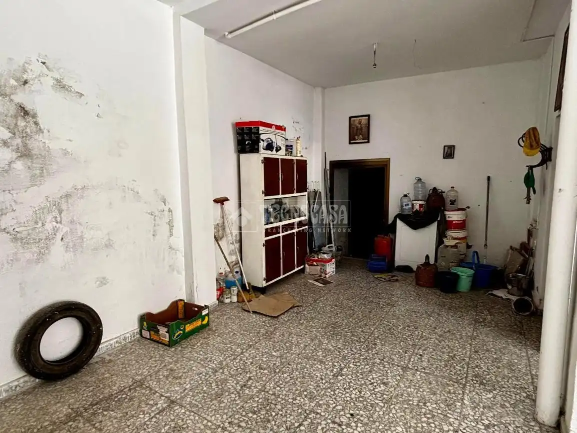 Houses for sale in Jódar  with Terrace, Furnished and Balcony