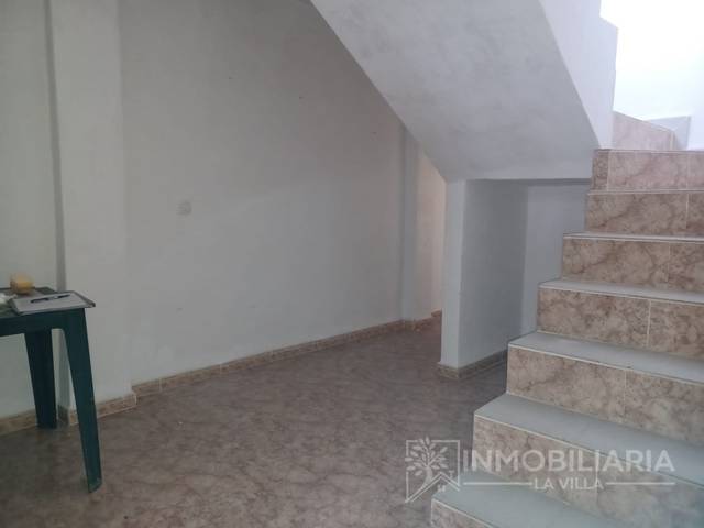 Casa-chalet en Venta en Calle Calzada en Alozaina