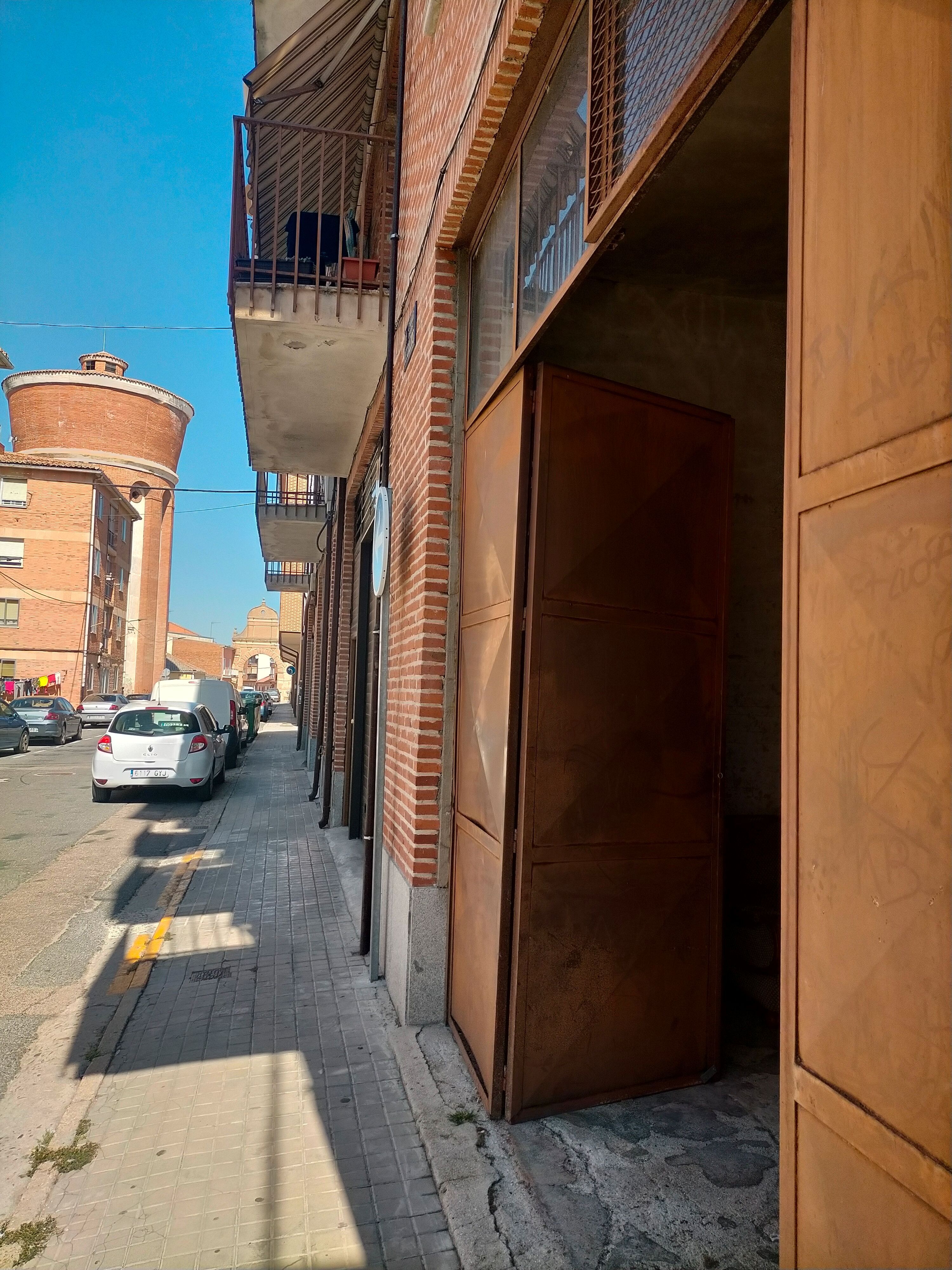 Vista exterior de Local de alquiler en Arévalo