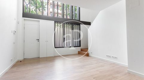 Foto 2 de Dúplex de alquiler en Corsega, El Camp d'en Grassot i Gràcia Nova, Barcelona Capital