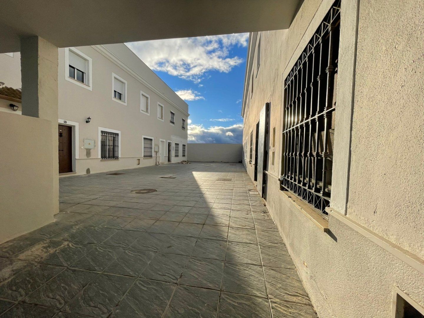 Exterior view of Single-family semi-detached for sale in Almonte  with Air Conditioner and Terrace