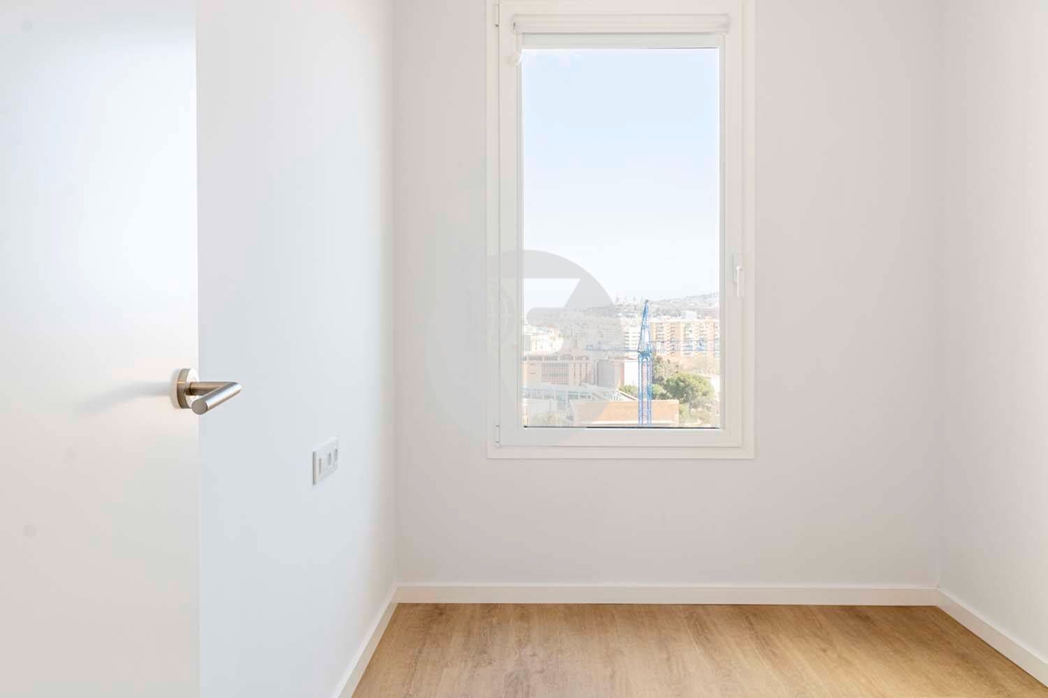 Habitación de Piso de alquiler en L'Hospitalet de Llobregat con Aire acondicionado, Calefacción y Terraza