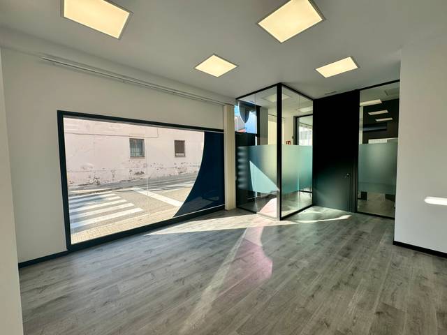 Oficina en Alquiler en Rambleta del Pare Alegre en Segle XX